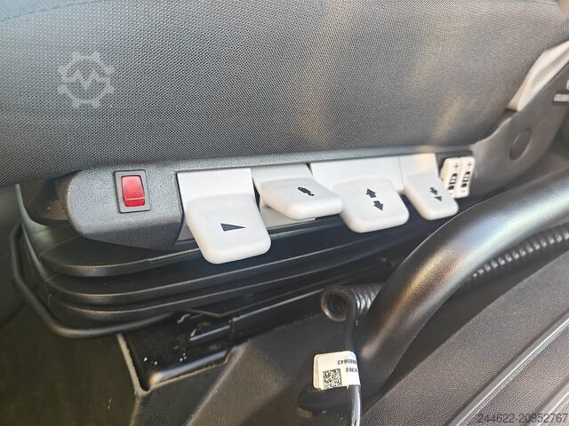 Box van Ford Truck F-Line 2633 6x2 - Garantie 1+1 jaar