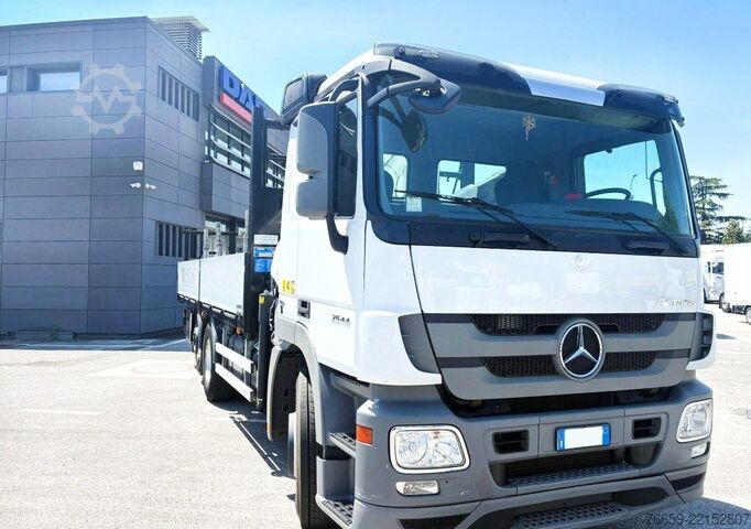 Truck mounted crane MERCEDES-BENZ Actros 2544 cassonato + gru Bonfiglioli