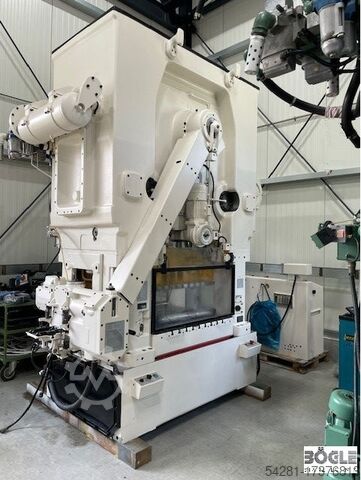 Bruderer BSTA 110 BRUDERER BSTA 110