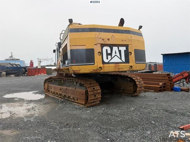 Crawler excavator CAT 365C excavator with tooth bucket