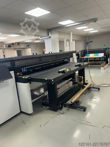 Digital print machine HP R2000 Latex Hybrid printer under hp service in germany