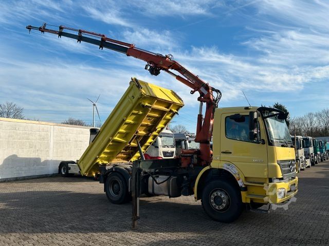 Tipper truck MERCEDES-BENZ 1833 Axor 3Skipper + ATLAS Kran + Seilwinde 4x2
