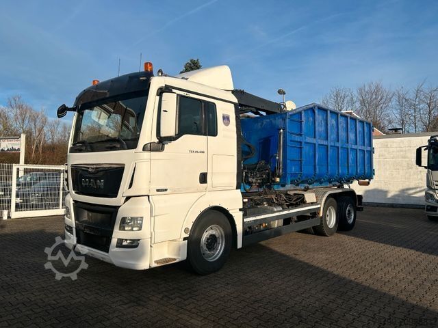 Truck mounted crane MAN 26.480 TGX Wechselsystem Abroller+Kran+Container