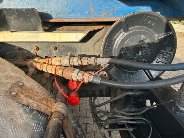 Truck mounted crane MAN 26.480 TGX Wechselsystem Abroller+Kran+Container