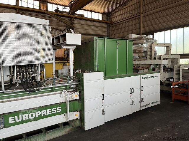 Ballenpresse Europress Umwelttechnik GmbH EP 6000 V5 - Hakenliftmobil