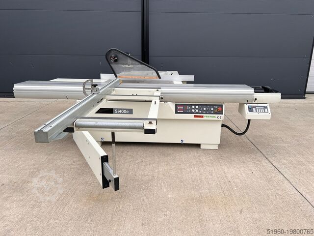 Sliding table saw SCM Si400e
