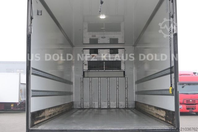 Reefer trailer  Geser TKA 18 Kühlkoffer Carrier Vector LBW