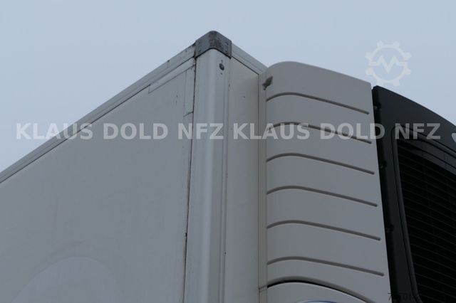 Reefer trailer  Geser TKA 18 Kühlkoffer Carrier Vector LBW