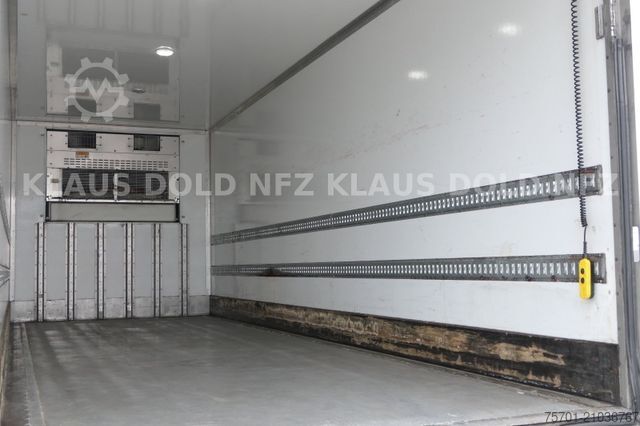 Reefer trailer  Geser TKA 18 Kühlkoffer Carrier Vector LBW