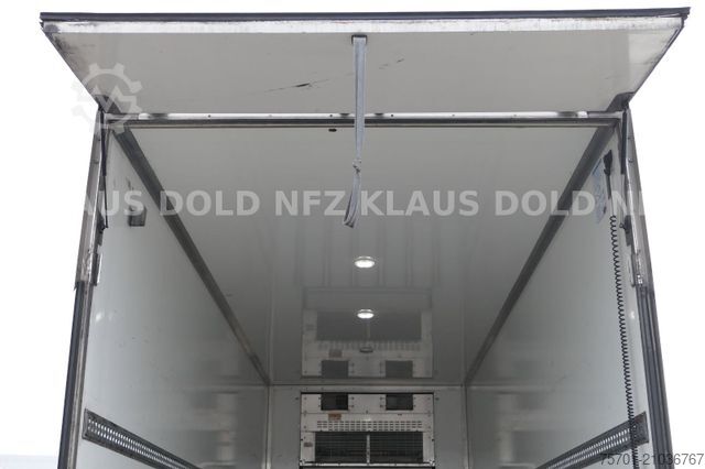 Reefer trailer  Geser TKA 18 Kühlkoffer Carrier Vector LBW