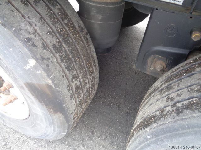 Kühlauflieger KRONE SD Thermo-King Trennwand Lift Doppelstock