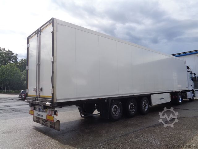 Kühlauflieger KRONE SD Carrier Trennwand Liftachse Doppelstock