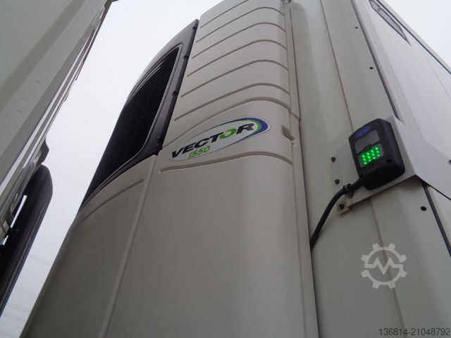 Kühlauflieger KRONE SD Carrier Doppelstock Trennwand Liftachse