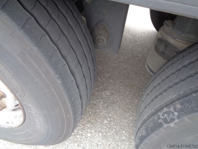 Kühlauflieger KRONE SD Carrier Doppelstock Trennwand Liftachse