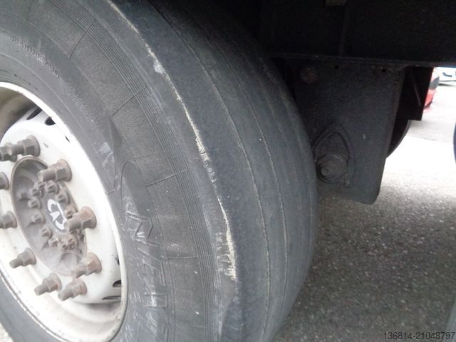 Kühlauflieger KRONE SD Carrier Doppelstock Trennwand Liftachse