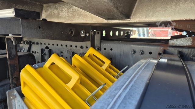 Müllwagen MERCEDES-BENZ 2633 Econic Faun Variopress 522 Zöller 2301