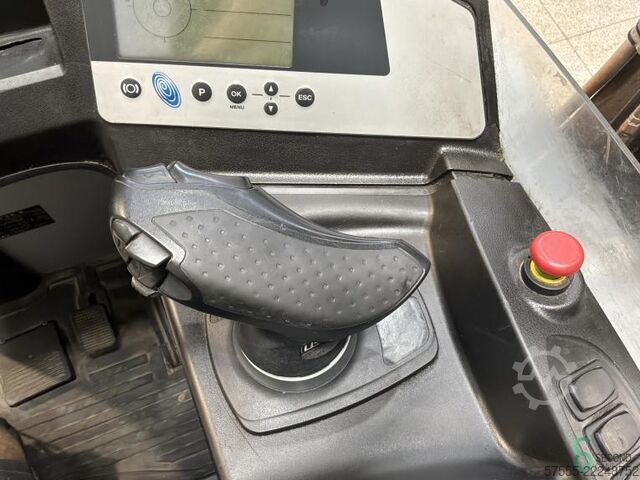 Reach truck Still FM-X14N