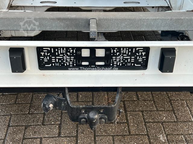 Transporter mit Kipper CITROEN Jumper 2.2 Hdi Doppelkabine Dreiseitenkipper Ahk