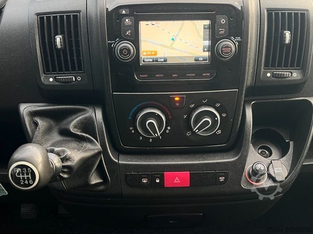 Transporter mit Kipper CITROEN Jumper 2.2 Hdi Doppelkabine Dreiseitenkipper Ahk