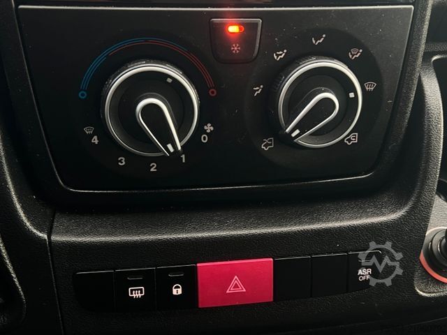 Transporter mit Kipper CITROEN Jumper 2.2 Hdi Doppelkabine Dreiseitenkipper Ahk