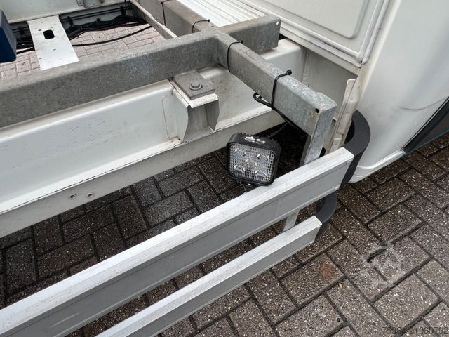 Transporter mit Kipper CITROEN Jumper 2.2 Hdi Doppelkabine Dreiseitenkipper Ahk