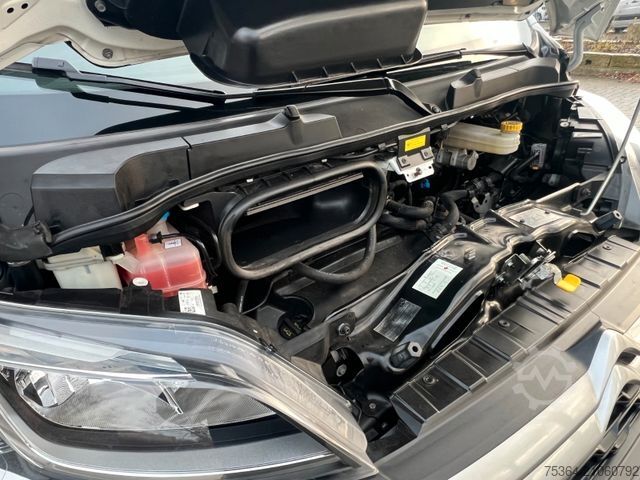 Transporter mit Kipper CITROEN Jumper 2.2 Hdi Doppelkabine Dreiseitenkipper Ahk