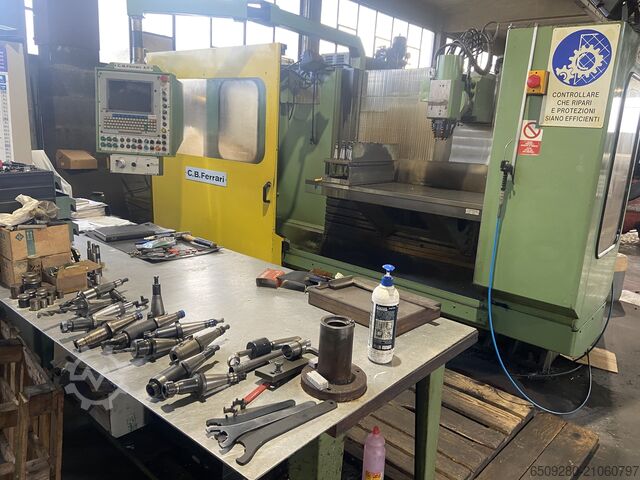 Vertikales Bearbeitungszentrum C.B. Ferrari A17