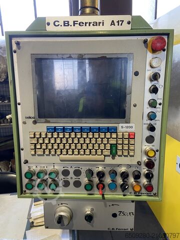 Vertikales Bearbeitungszentrum C.B. Ferrari A17