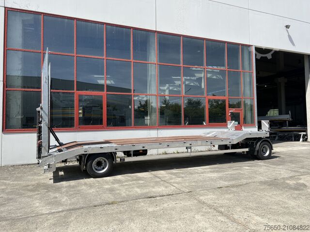 Tieflader Anhänger Möslein T 2 Schwebheim  Neuer 2 Achs Tieflader- Anhänger, Verbreiterung