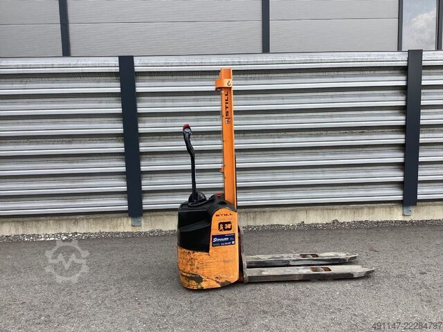 Hochhubwagen Still EGV 10