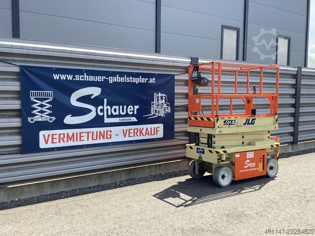 Scherenarbeitsbühne JLG 1932E3