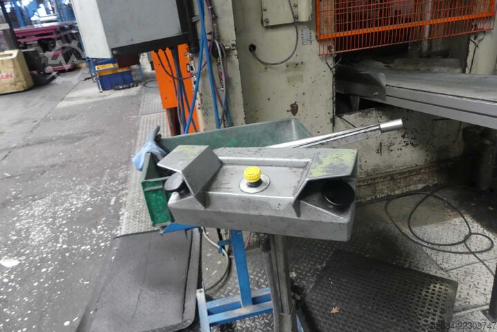 Eccentric press double column ERFURT Presse PKZZI 800.1/3150x1600/500E