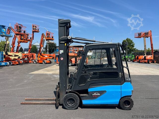 Forklift Linde E30L-01 side-shift 6.62m heating (1846)