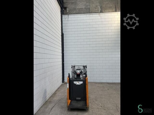 Stacker Still EXD-S20