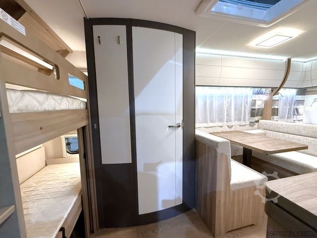 Wohnwagen HOBBY Excellent Edition 490 KMF Garagenklappe