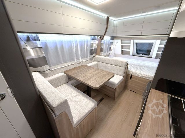 Wohnwagen HOBBY Excellent Edition 490 KMF Garagenklappe