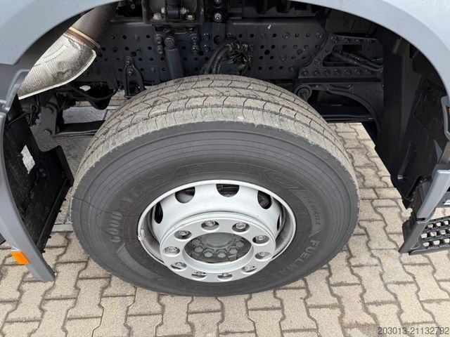 Truck mounted crane MERCEDES-BENZ AROCS 1843 4x2 Kipper Kran Palfinger PK12.501