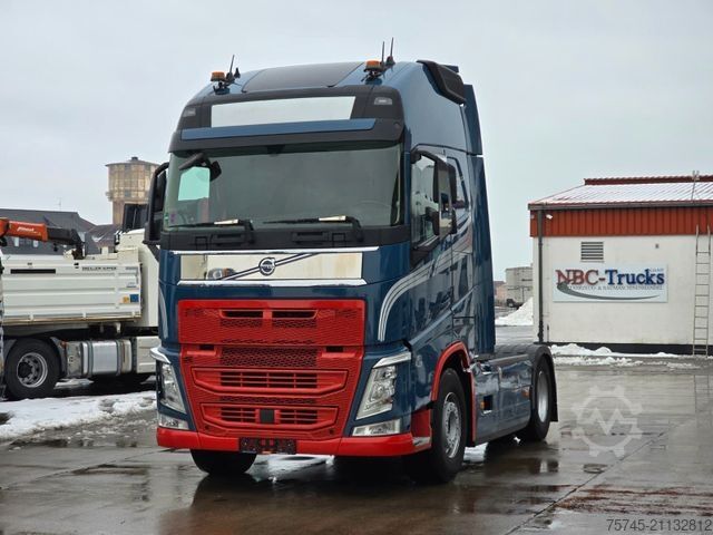 Standard SZM VOLVO FH 500*TOP*ACC * 2X TANK * SPURASS. * STANDKLIMA