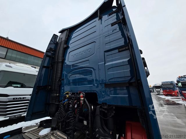 Standard SZM VOLVO FH 500*TOP*ACC * 2X TANK * SPURASS. * STANDKLIMA