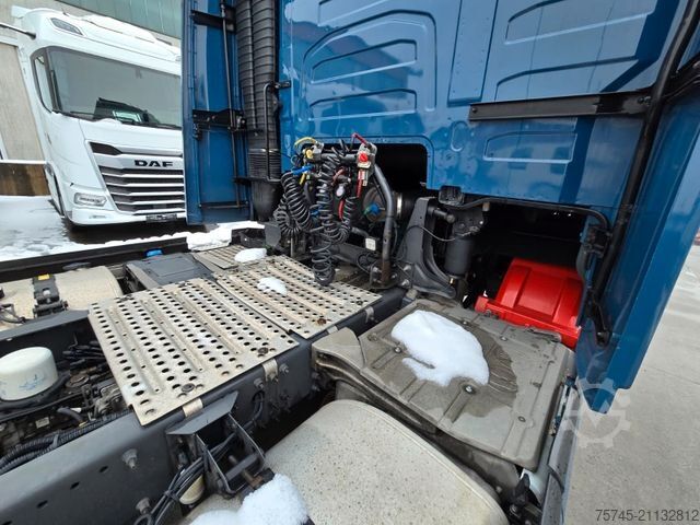 Standard SZM VOLVO FH 500*TOP*ACC * 2X TANK * SPURASS. * STANDKLIMA