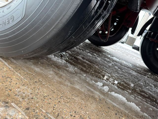 Kipper Auflieger  LUECK