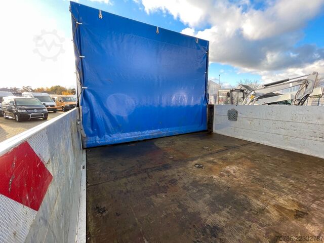 Curtain sider van MAN TGL 8.210 BB Pritsche/ 2xAHK+Öl/ NL  2.9t