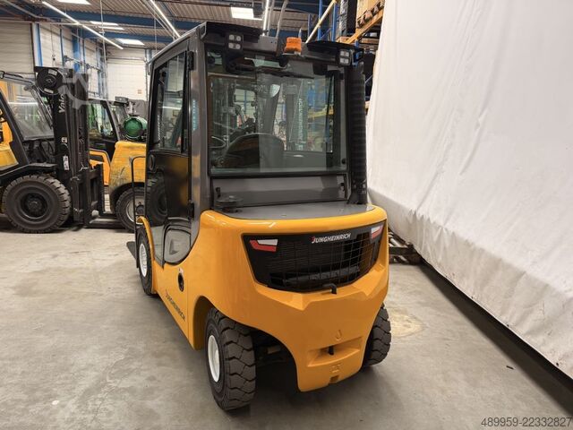 Diesel Forklift Jungheinrich DFG 425s