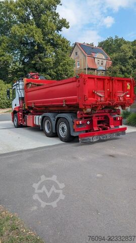 Tipper truck MERCEDES-BENZ Arocs 2532 Kipper Bordmatik KRAN lift/lenk