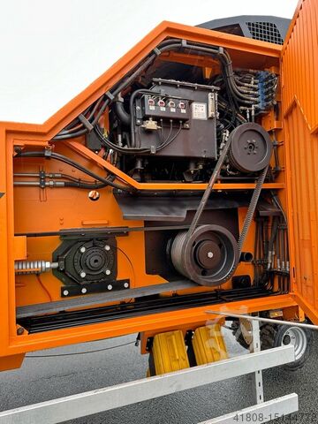 Mobile Zerkleinerungsanlage DOPPSTADT AK 535 compact