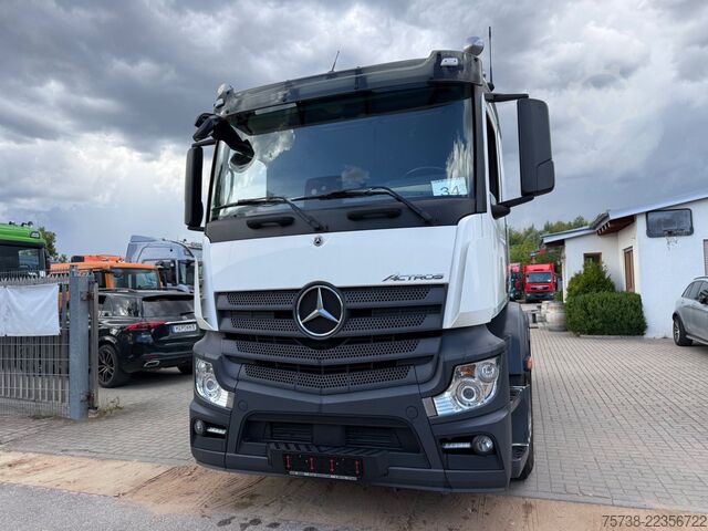 Standard tractor unit MERCEDES-BENZ Actros 1853 LS/Retarder/Hydraulik/ADR GEFAHRGUT