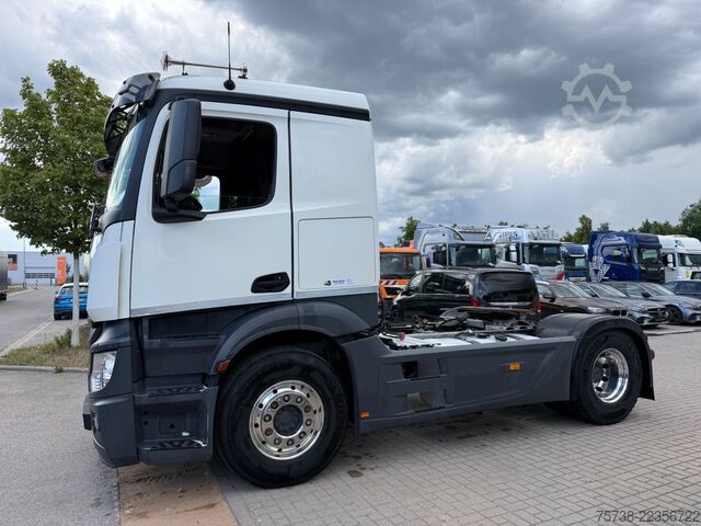Standard tractor unit MERCEDES-BENZ Actros 1853 LS/Retarder/Hydraulik/ADR GEFAHRGUT