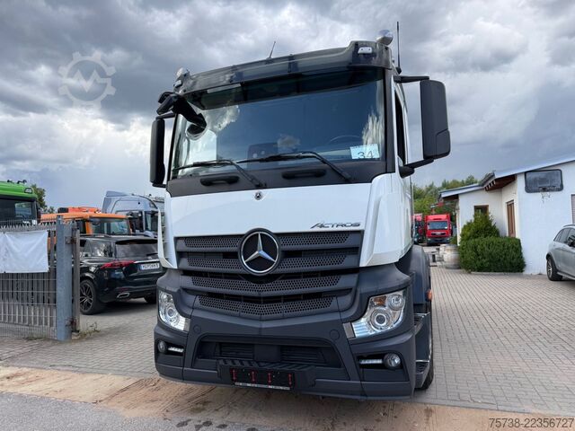 Hazardous materials truck MERCEDES-BENZ Actros 1853 LS/Retarder/Hydraulik/ADR GEFAHRGUT