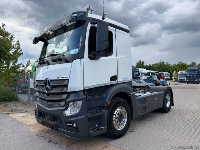 Hazardous materials truck MERCEDES-BENZ Actros 1853 LS/Retarder/Hydraulik/ADR GEFAHRGUT