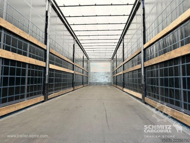 Auflieger mit Pritsche & Plane Schmitz Cargobull Semitrailer Curtainsider Standard Hayon